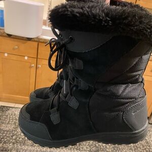 Columbia Black Womens Ice Maiden Boots